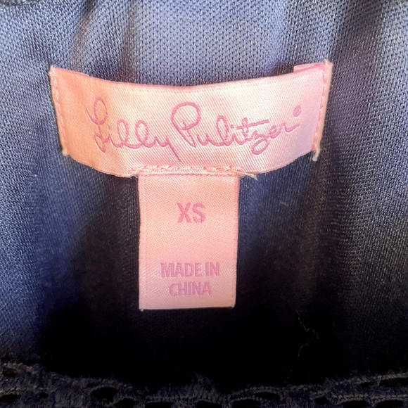 Lilly Pulitzer Dress, Navy Blue Lace, Gently Used, Size Extra Small - Picture 2 of 4
